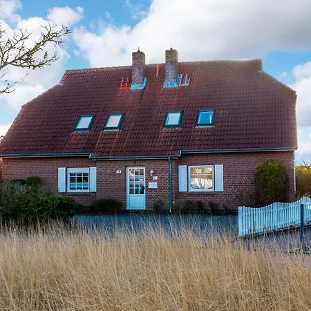 Kuestennebel By Interhome